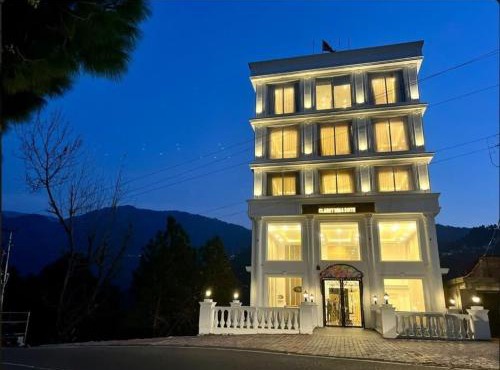 Aayra Dalhousie