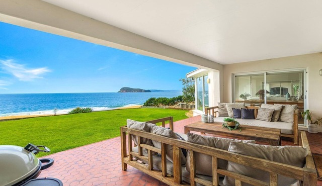 Absolute Beachfront Beauty by HolidayCo.