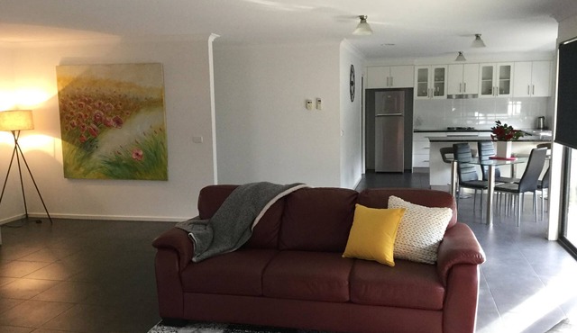 AJ's Home. Modern, open plan & quiet location. in Sale