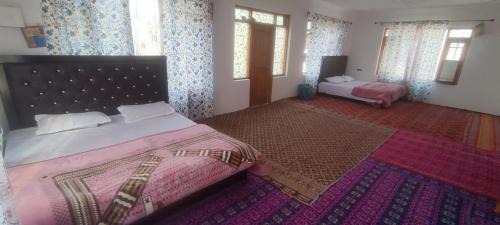 Alif inn home stay