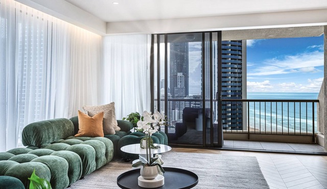 Allunga Sub Penthouse 4Bdr 4Bth Beach Front Top Location Ultimate Luxury Skyhome