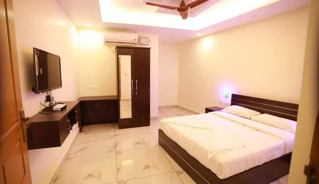 Aman Residency
