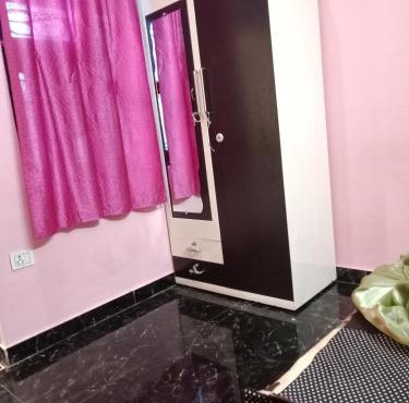 Amit tourist home stay