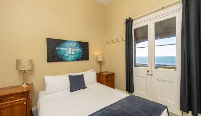 Anchorage Seafront Hotel