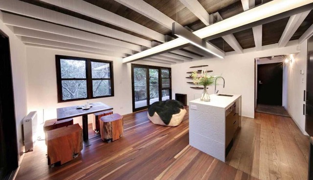 Ancient Future style at Warby Sabi in Warburton