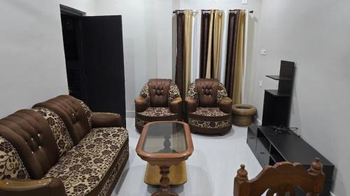 Arti Homestay -2Bhk fully furnished Flat in Apartment