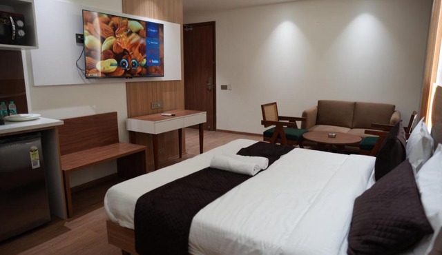Aura Homes Aristo Grand- Golf Course Road