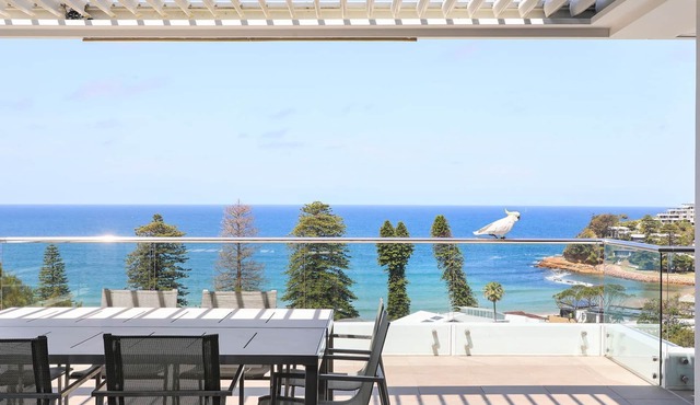 Avoca Views in Avoca Beach