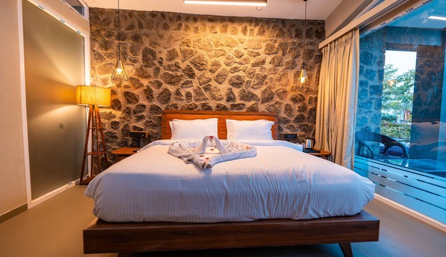 Basalt Paradise Resort And Spa