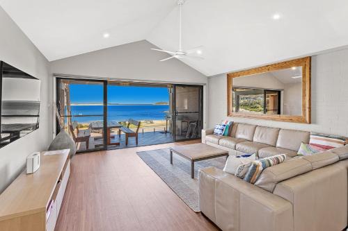 Beach Duplex 72 Marine Dr - Fingal Bay