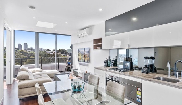 Beautifully appointed lifestyle abode - central to beach, airport and CBD