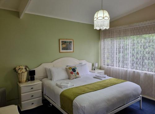 Beech Forest Cottage (Cozy Otways Accommodation) in Beech Forest