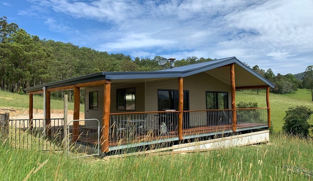 Blackbutt Farmstay Cottage
