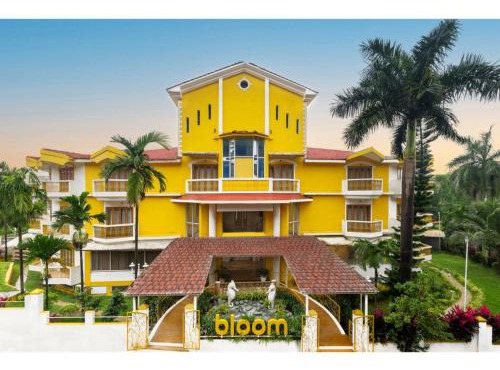 Bloom Boutique l Baga