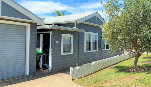 Bluebell - Walking distance to the beach, suitable for large families, and within minutes drive to a