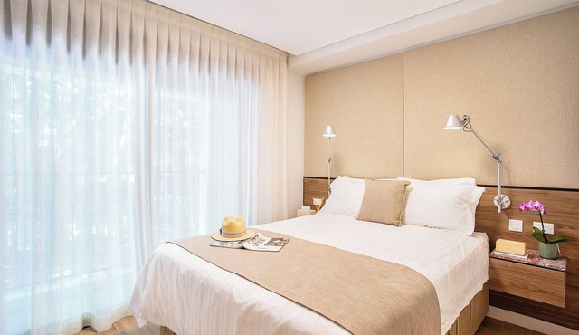 Boutique Sydney Hideaway Near Cafés & Parks