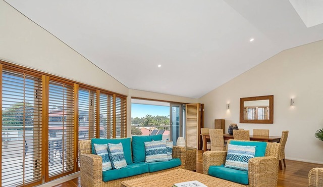 Byron Bay Accom - Pipis On The Beach 2 - 2 Fletcher Streetr