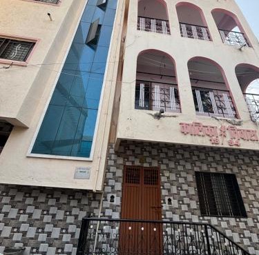 C R Vedpathak Homestay
