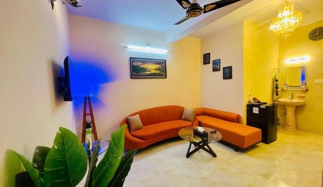 Cafe Green Valley-Suite in Rangpur
