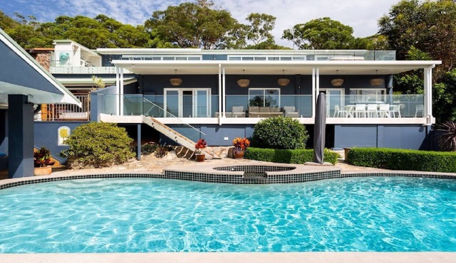Cape View Copa - Mesmerising Views, Pool, Spa!