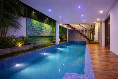 Cascade View