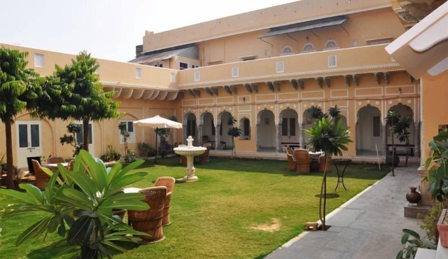Castle Khandela