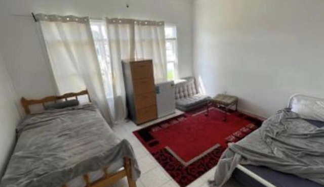 Close to parramatta CBD, a perfect family retreat in a suburb house.Pet friendly