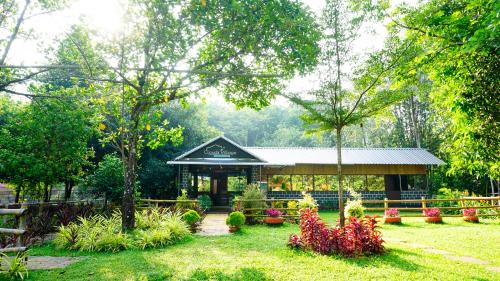Clouds Village Farm Stay Thodupuzha