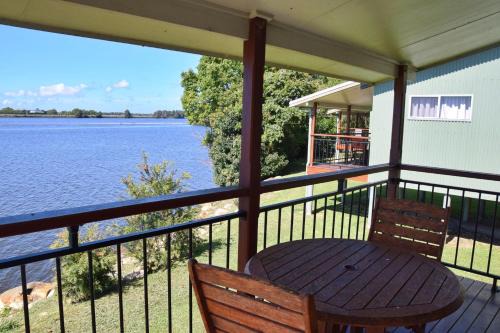Coast and Country Cabin 3