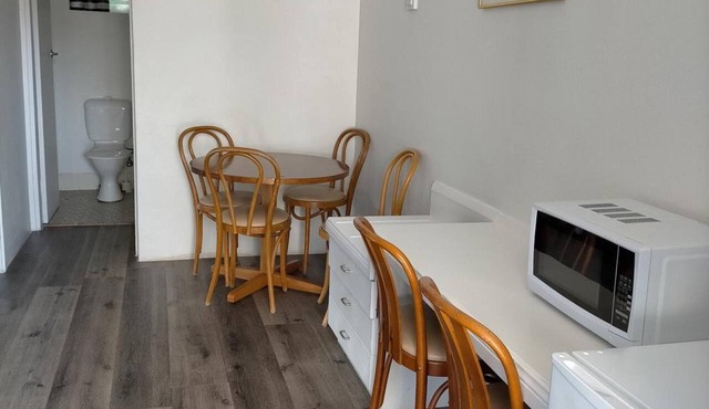 Country Motor Inn Singleton