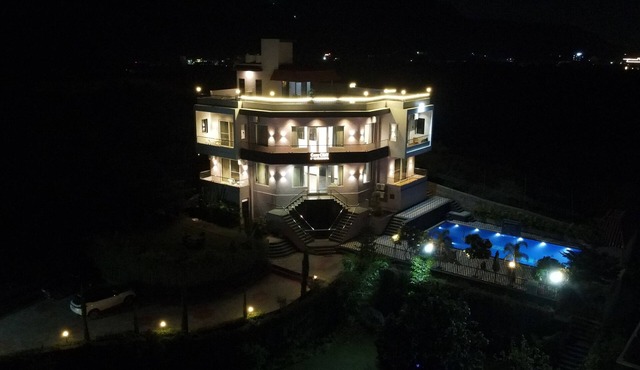Cozy Cliff By Marwar Royal – Private Villa with Pool