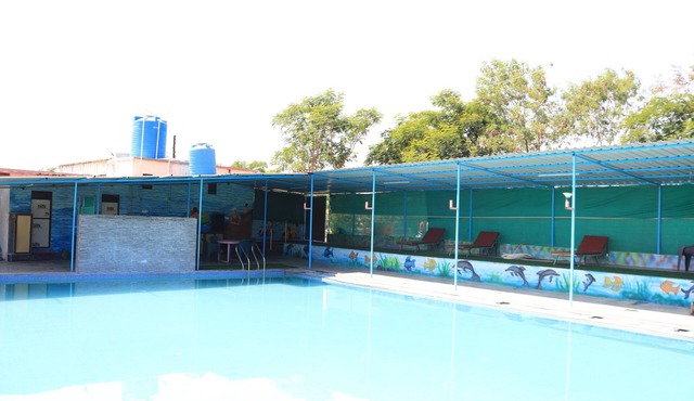 Dahigaon Lake Resort