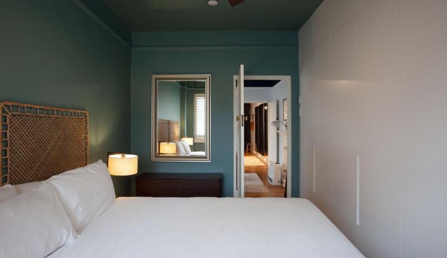 Deco Desire, Bellevue Hill Isyd