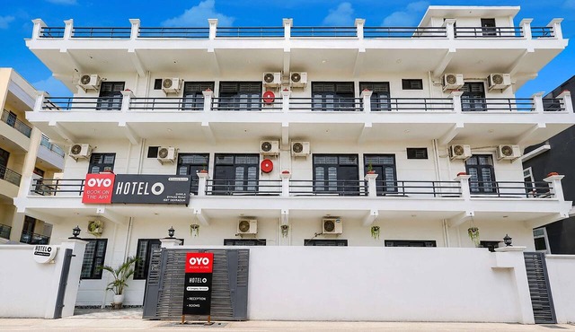 Deluxe Benison Guest House