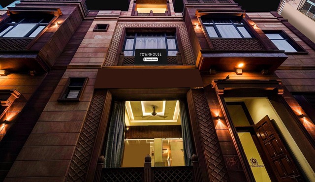Deluxe Shiv Hari Heritage