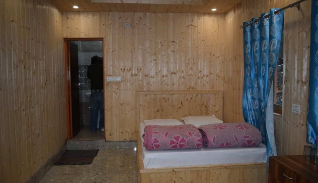 Devdaar Cottage Gangotri