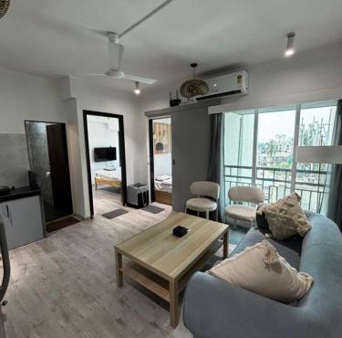 Eden 1BHK in Bandra W by SquareOne Stays