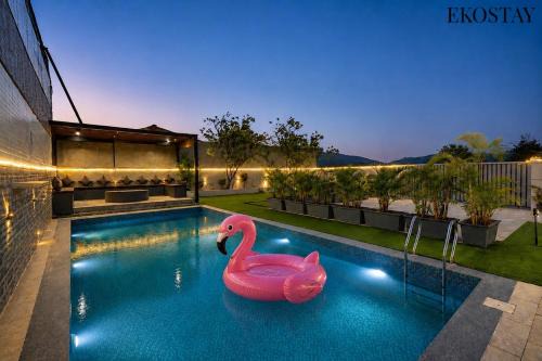 EKOSTAY - Concrete Cove Villa