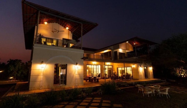 ELIVAAS Casa Mocha Exquisite 5BHK Villa