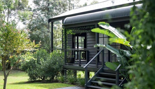Eune House in Broke