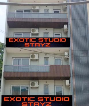 Exotic Studio Stayz