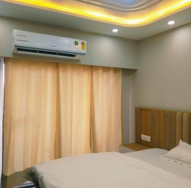 F-15A meera tower,Hotel Shree Sadhna, Chhatikara road,near char dham mandir
