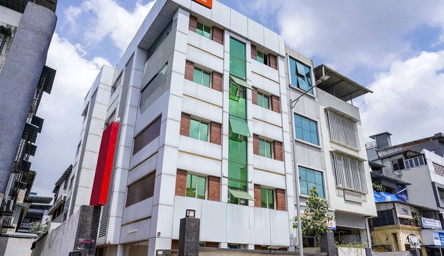 Fabexpress Everest Lodging