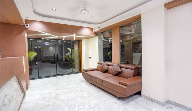 Fabhotel 7 Star I