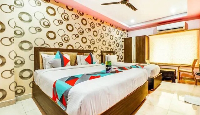 Fabhotel B Square