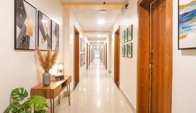 FabHotel Embassy