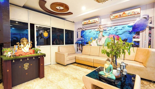FabHotel Jaya Grand - Nr. Railway Station