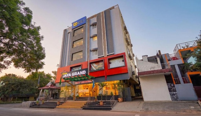 FabHotel Jaya Grand - Nr Railway Station