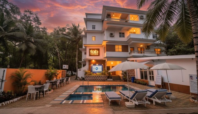 FabHotel K7 Trends With Pool, Baga Beach