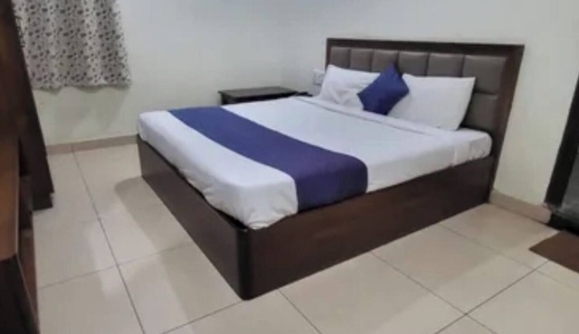 Fabhotel Latitude